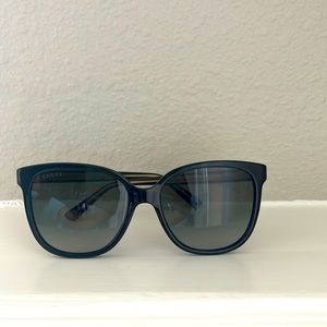 AUTHENTIC- GUCCI GLASSES